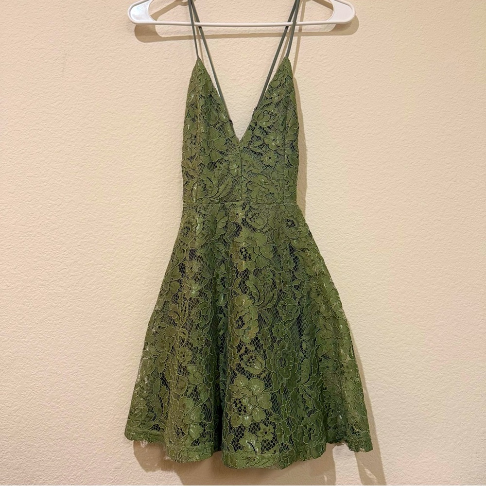Women’s Lace Mini Dress